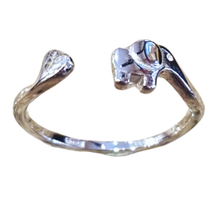 Silver elephant heart ring in Fourways, Johannesburg